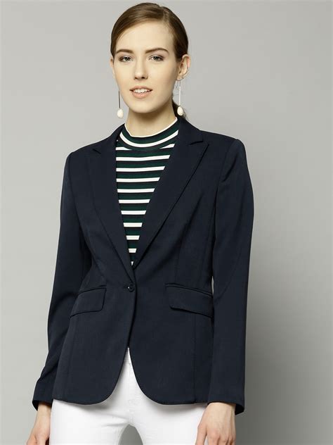 m&s ladies navy blazer.